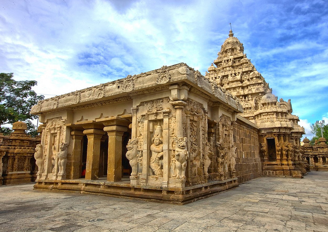 Kanchi-Kailasanathar-Temple-1